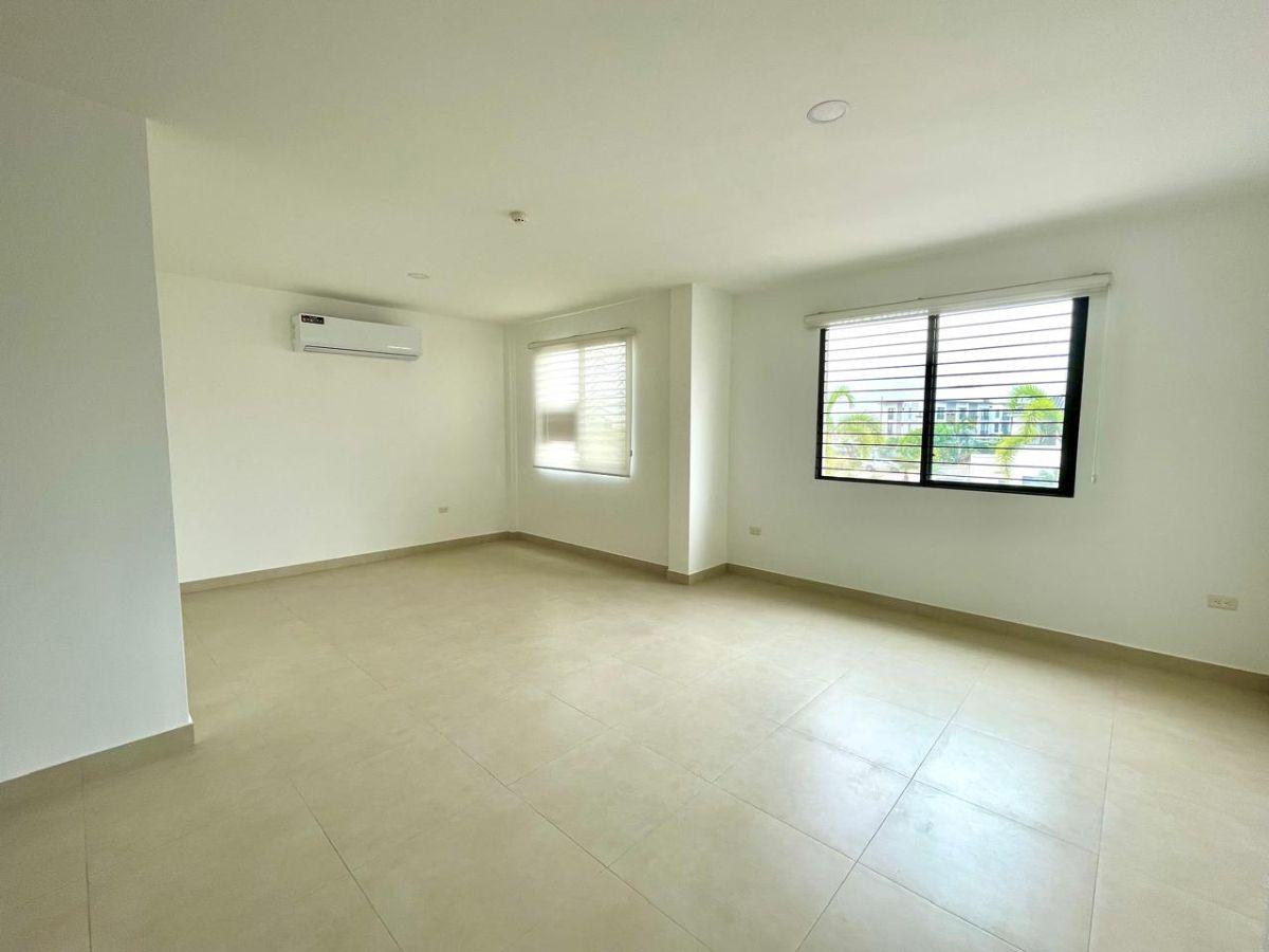 Samborondón. Vendo Departamento Nuevo, 3 Habitaciones Cada Una con Baño, Guayas — imagen 6