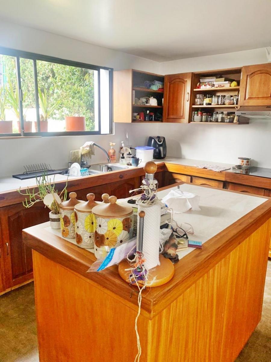 Casa de Venta Quito Tenis, 4 Dorm., Amplia, Independiente, $219.000 — imagen 9