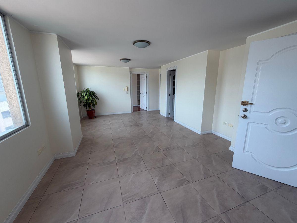 Oportunidad, La Floresta Dept 2 Dorm. — imagen 9