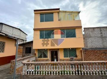 Casa en Venta en Ibarra Calle Atahualpa, Sector Caranqui, Imbabura — imagen 2