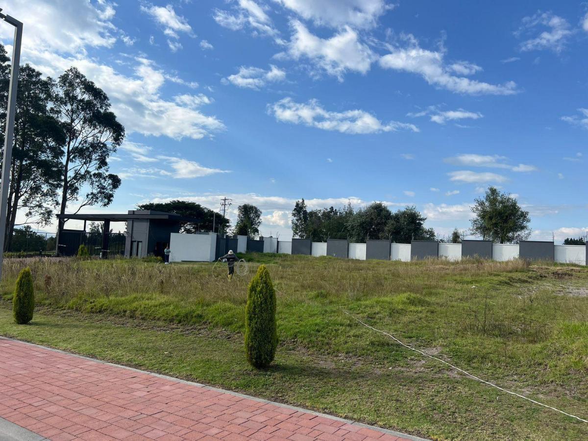 Mv - Sector Pifo, en Venta Lote de Terreno 2528.45 m², Dentro de Urbanizacion — imagen 7