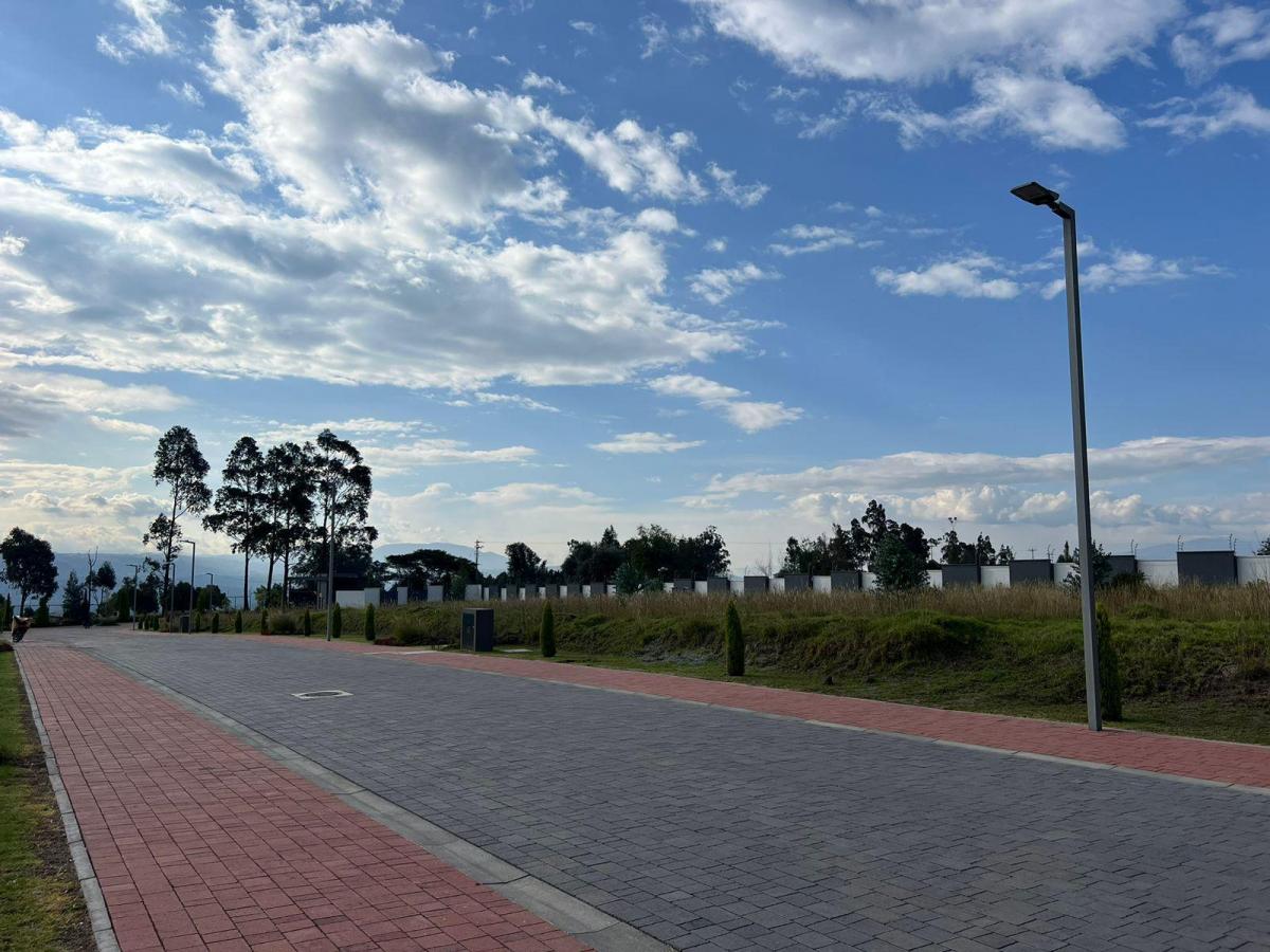 Mv - Sector Pifo, en Venta Lote de Terreno 2528.45 m², Dentro de Urbanizacion — imagen 6