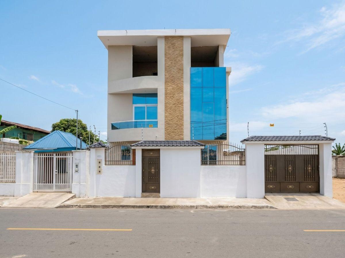 Se Vende Casa Familiar Sector Urseza II en Machala, El Oro — imagen 10