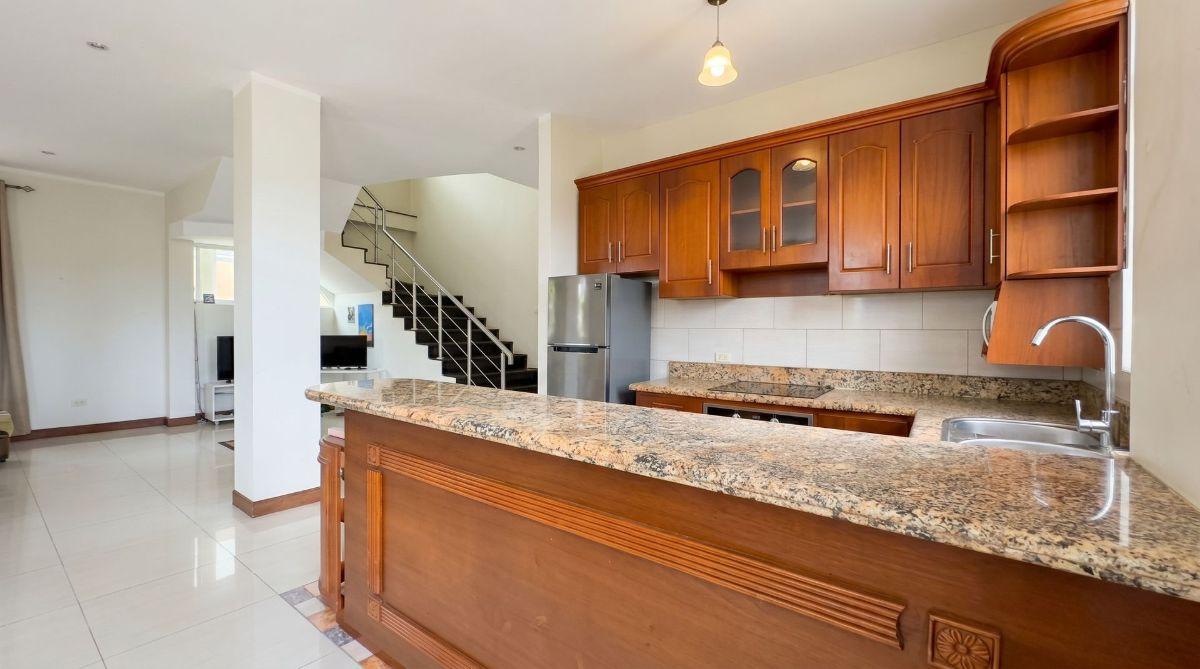 Se Vende Casa Familiar Sector Urseza II en Machala, El Oro — imagen 6
