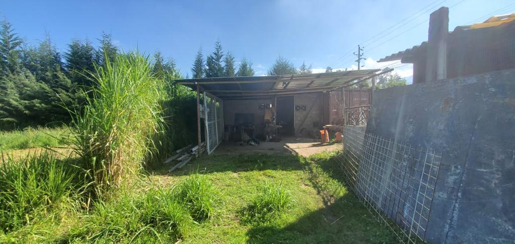 Venta de Terreno en Tababela, Esquinero Cerca de Vías Principales — imagen 3