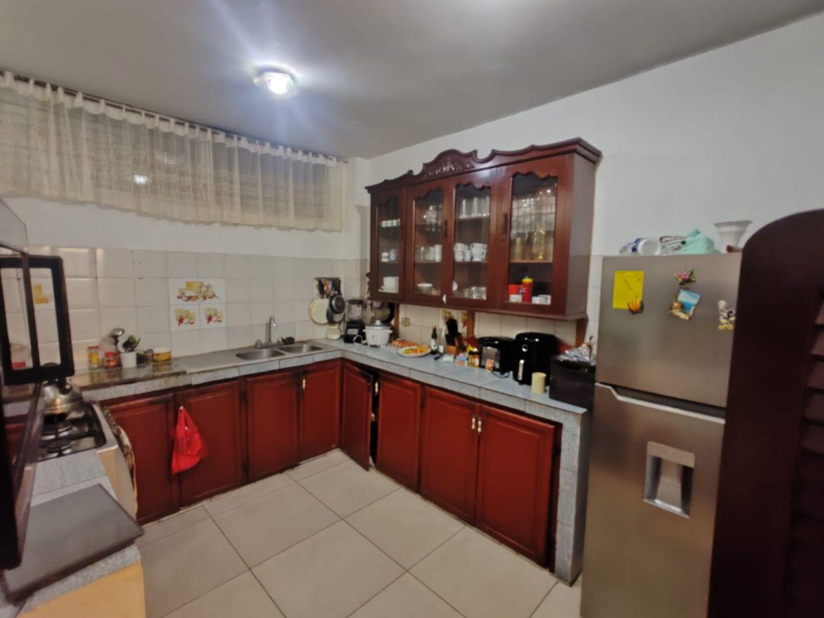 Casa en Venta en Sauces 6 | 220 m² | Oficina, Garaje y Excelente Ubicación (Wl), Guayas — imagen 7