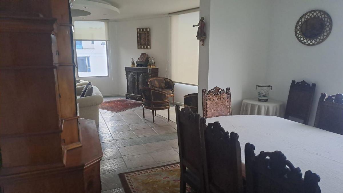 Hermoso Departamento con Exxcelente Vista a La Ciudad — imagen 3