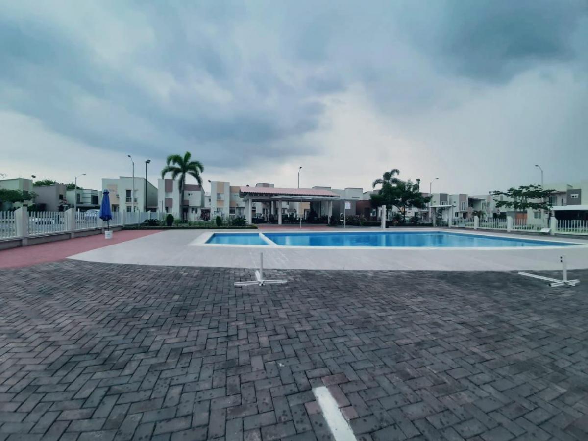 Venta Casa - Ciudad Olimpo - 3 Dorm. - Áreas Sociales y Seguridad 24/7 (W. L), Guayas — imagen 9