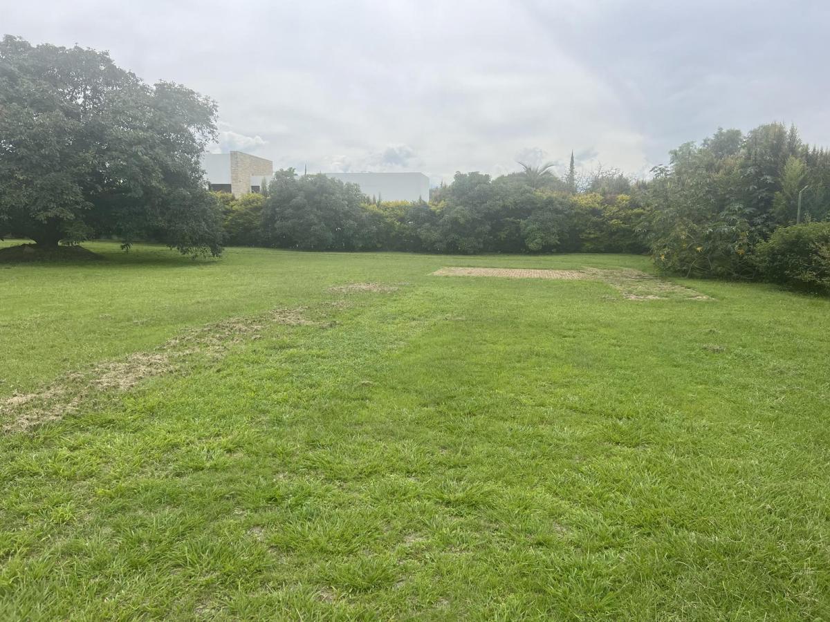 Tumbaco Terreno con Concepto Ecologico de Venta en Urb. Exclusiva (Unifamiliar) — imagen 8