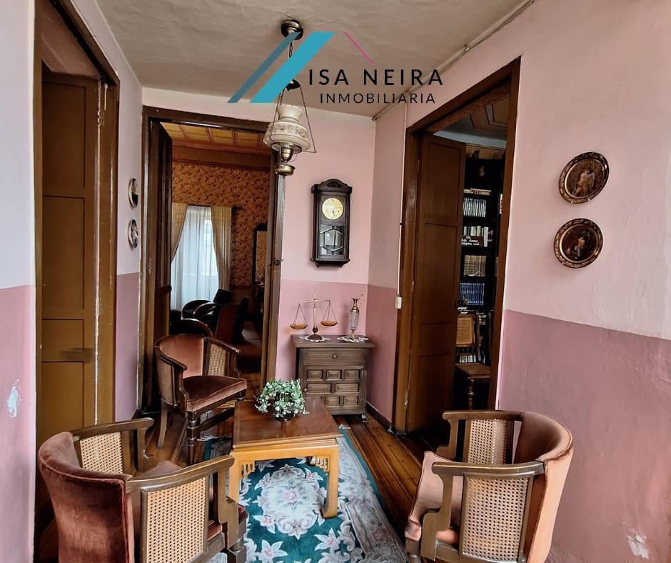 Casa en La Juan Jaramillo y Hermano Miguel, Azuay — imagen 6