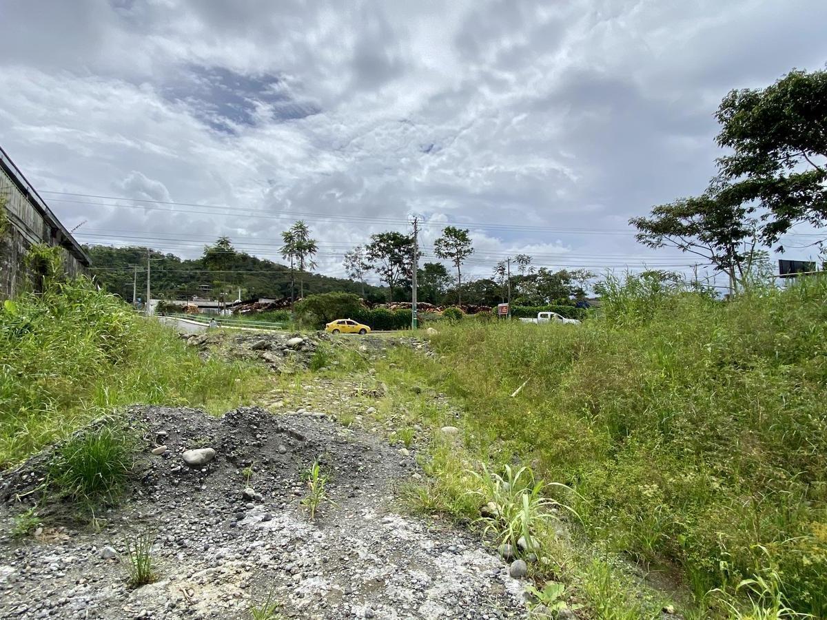 Vendo Terreno de 12.000 m² en El Puyo (Detrás del Banco Pichincha), Pastaza — imagen 10