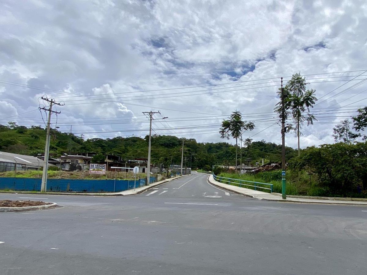 Vendo Terreno de 12.000 m² en El Puyo (Detrás del Banco Pichincha), Pastaza — imagen 6
