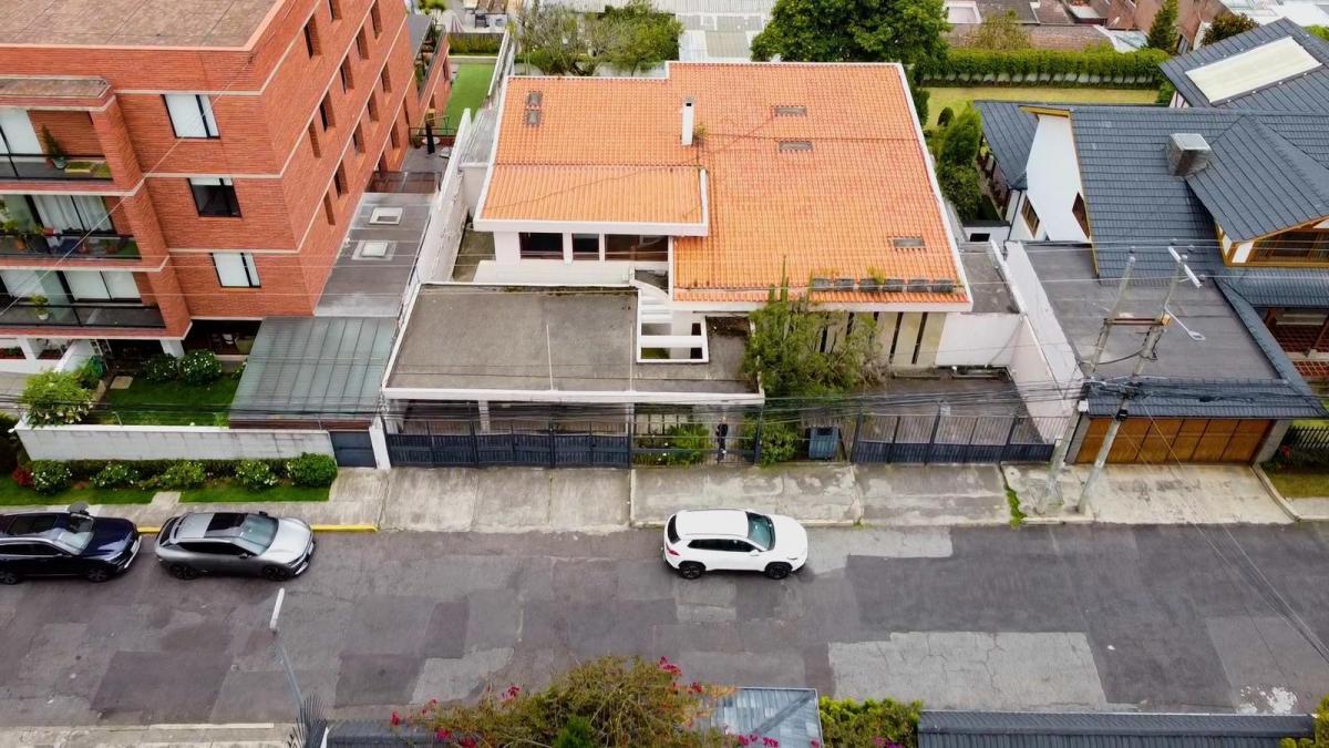 Terreno de Venta en El Quito Tenis Charles Darwin y Alcabalas — imagen 8