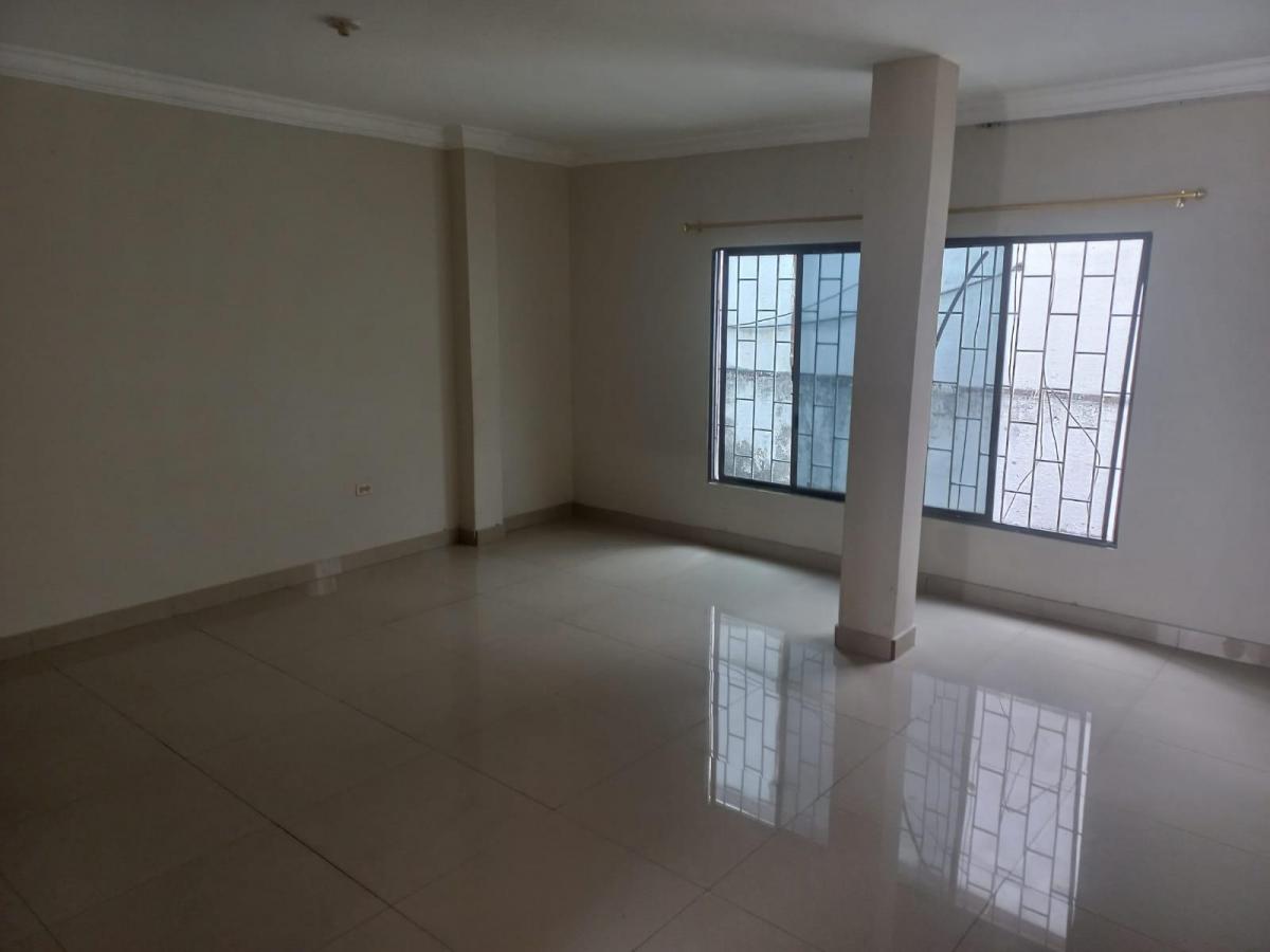 Vendo Casa de 4 Dorm. en Guayacanes, $120.000, Guayas — imagen 10