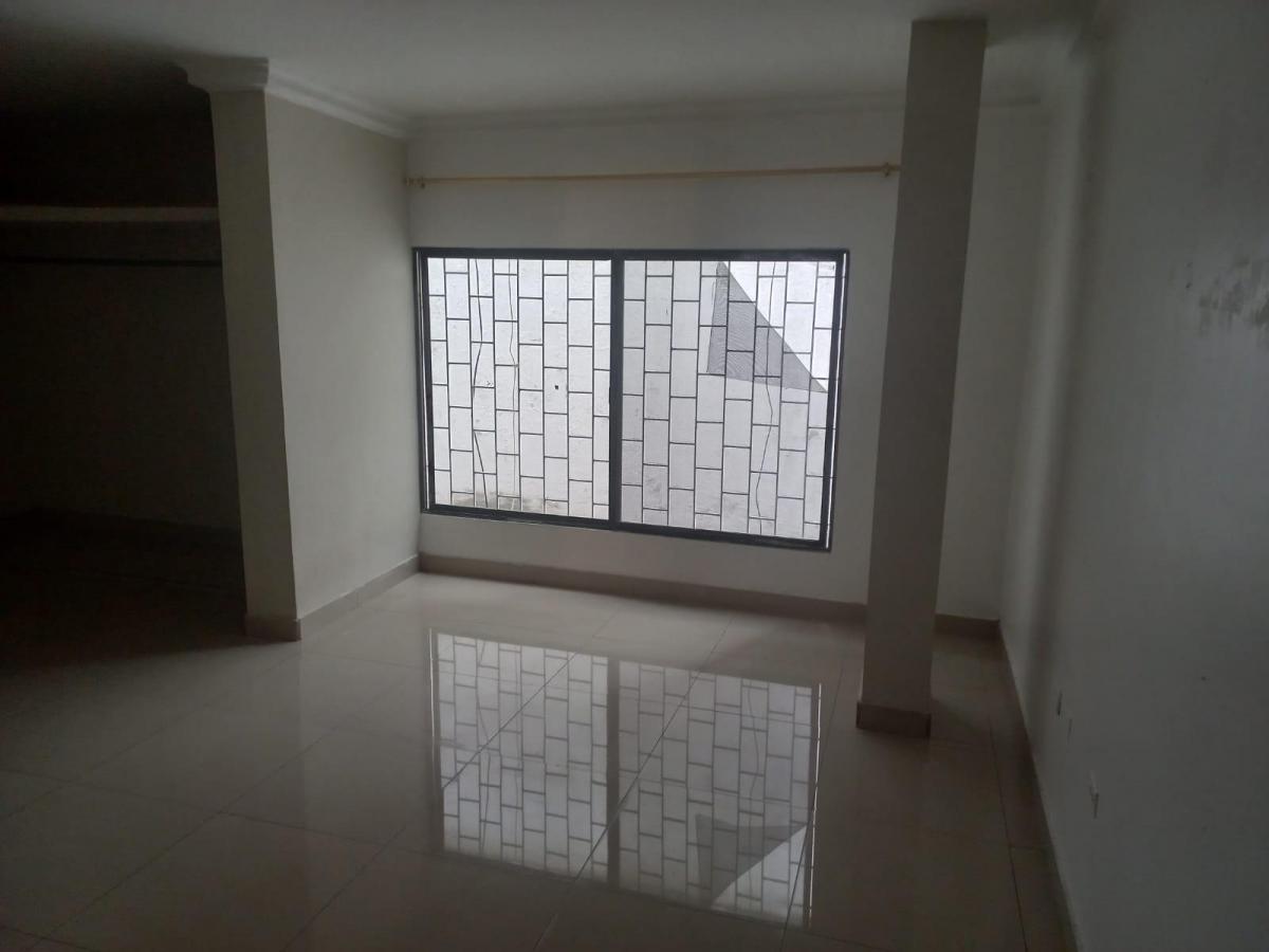 Vendo Casa de 4 Dorm. en Guayacanes, $120.000, Guayas — imagen 9