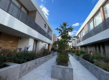 En Venta Casa Moderna Diseño Londoño (No Adosada) - Urbanizacion La Viña *mm — imagen 4
