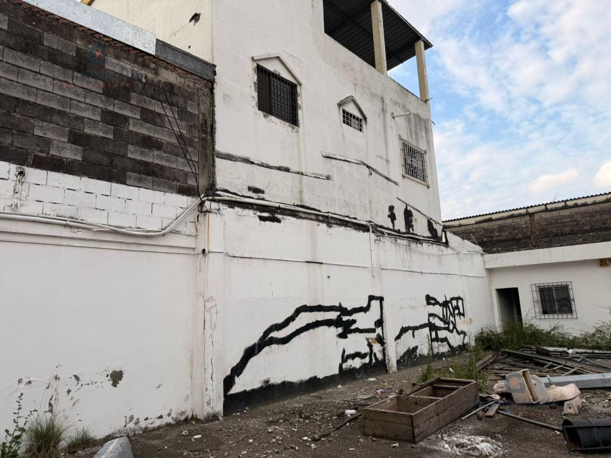 Vendo Solar Industrial con Servicios Básicos, Guayas — imagen 2