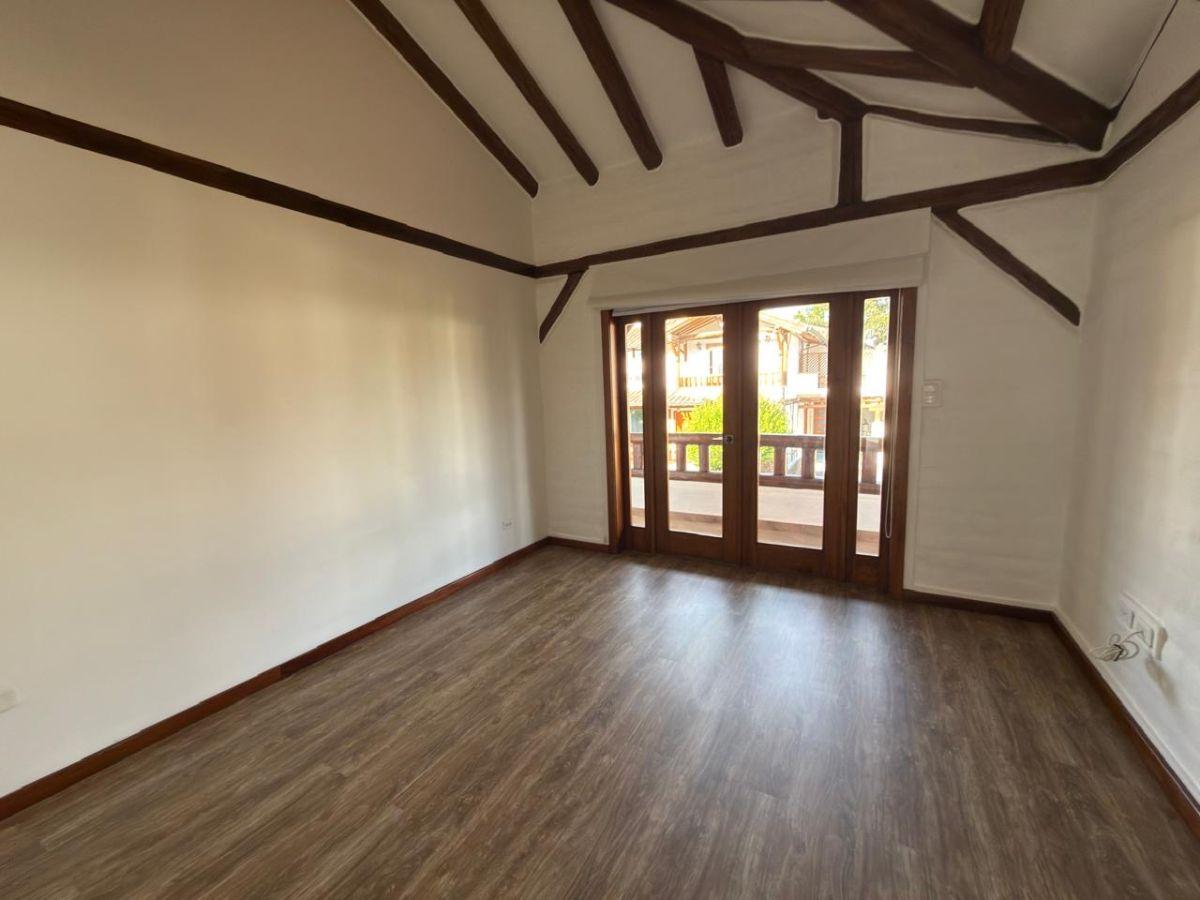 Casa de Venta, Rústica, Tumbaco, 4 Dorm. — imagen 5