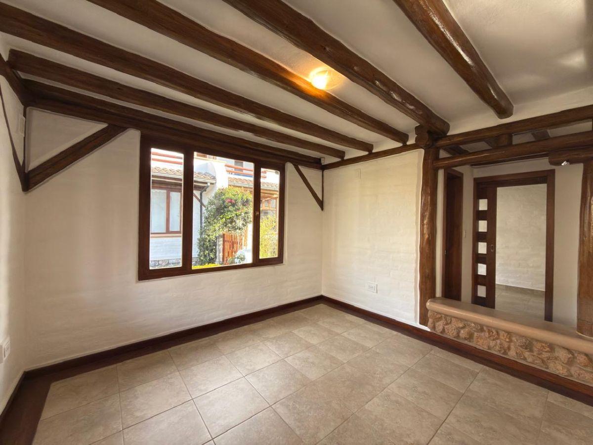 Casa de Venta, Rústica, Tumbaco, 4 Dorm. — imagen 4