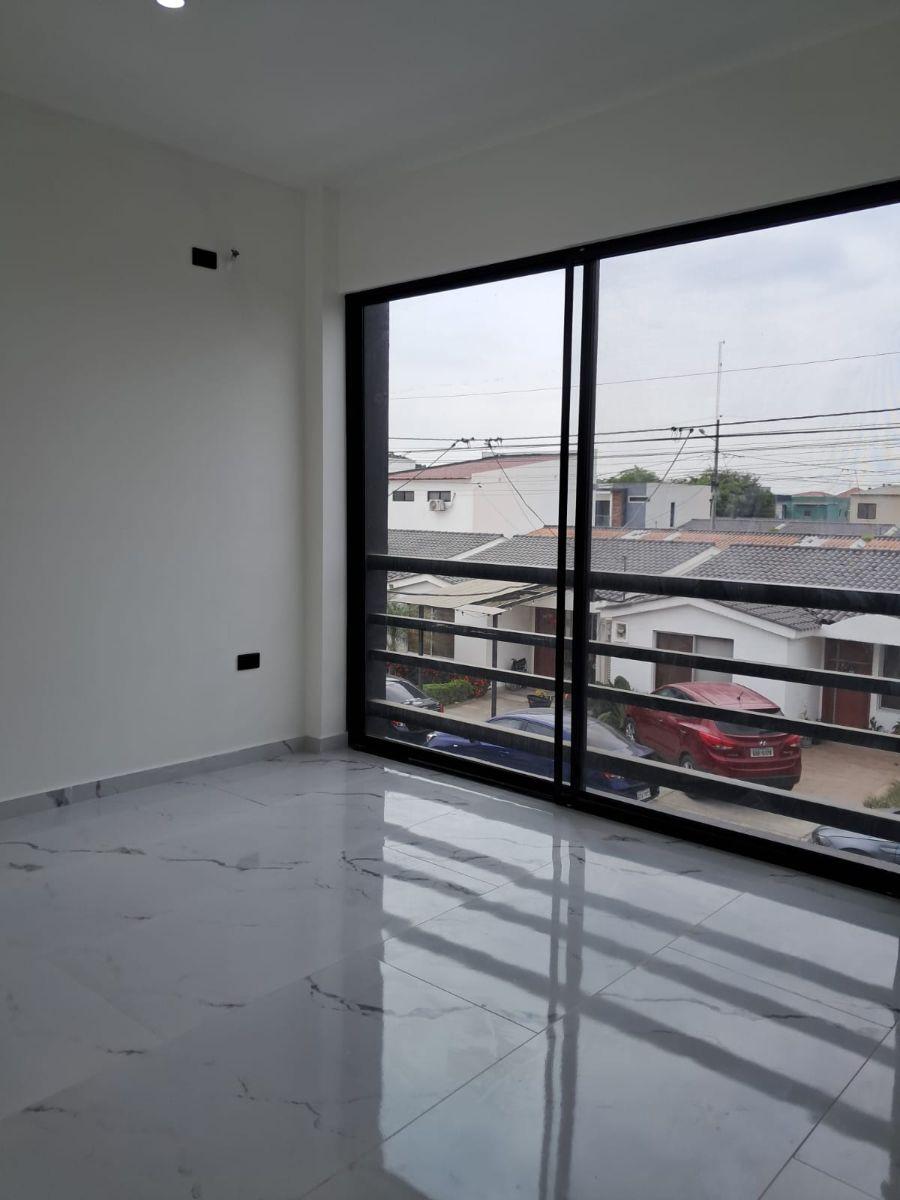 Casa en Venta por Estrenar en Urbanización San Antonio, Guayas — imagen 7
