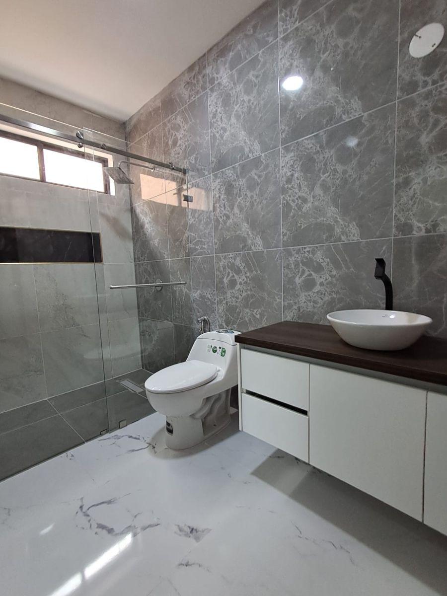 Casa en Venta por Estrenar en Urbanización San Antonio, Guayas — imagen 3