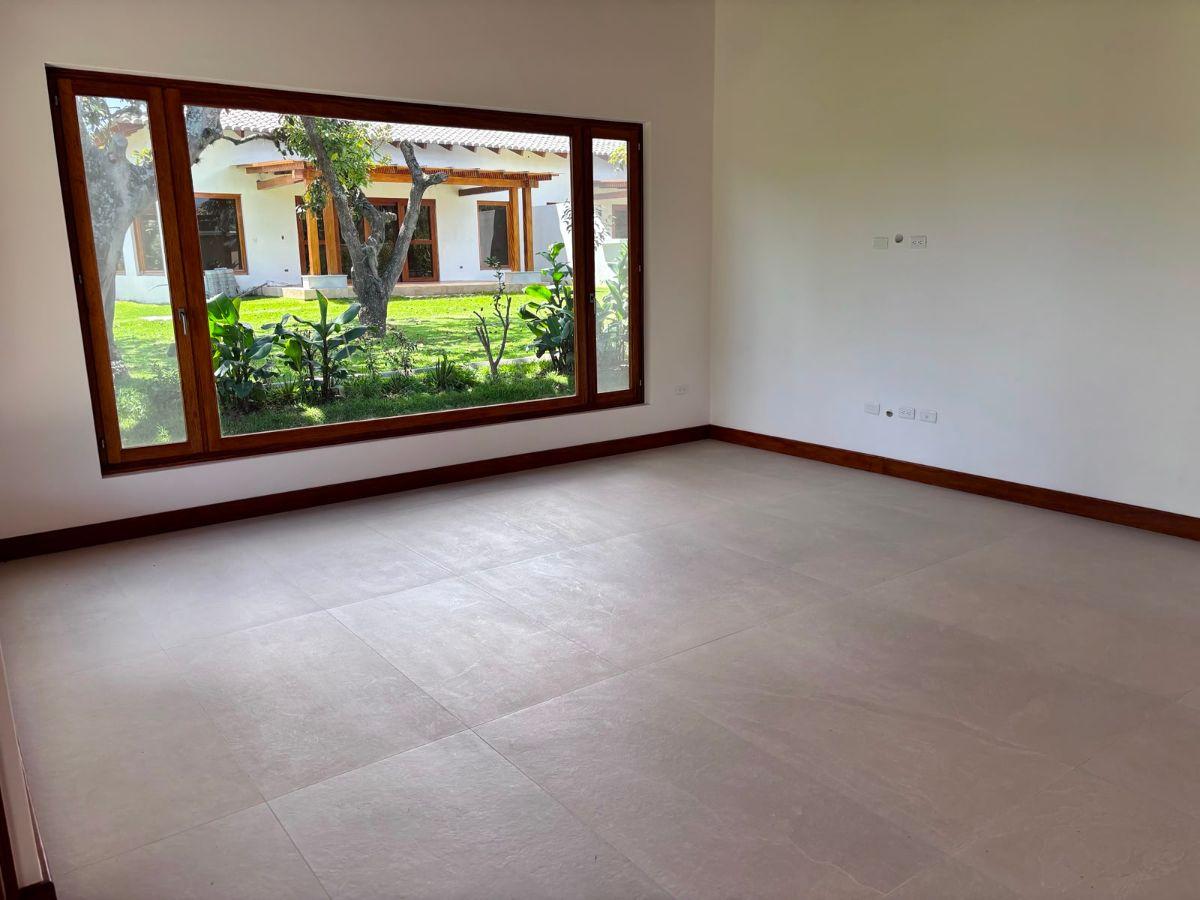 Preciosa Casa en Pakakuna Gardens de Una Sola Planta por Estrenar en Venta o Alquiler — imagen 8