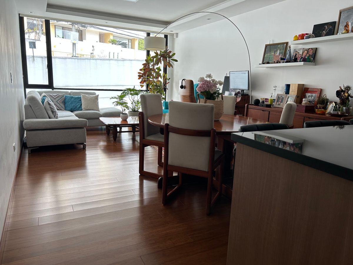 Vendo Lindo y Luminoso Departamento Quito Tenis — imagen 10