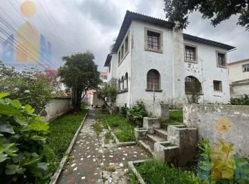 Terreno Esquinero con Casa de Venta en La Floresta — imagen 5