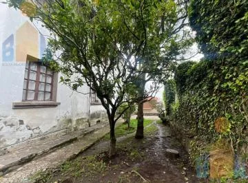 Terreno Esquinero con Casa de Venta en La Floresta — imagen 4