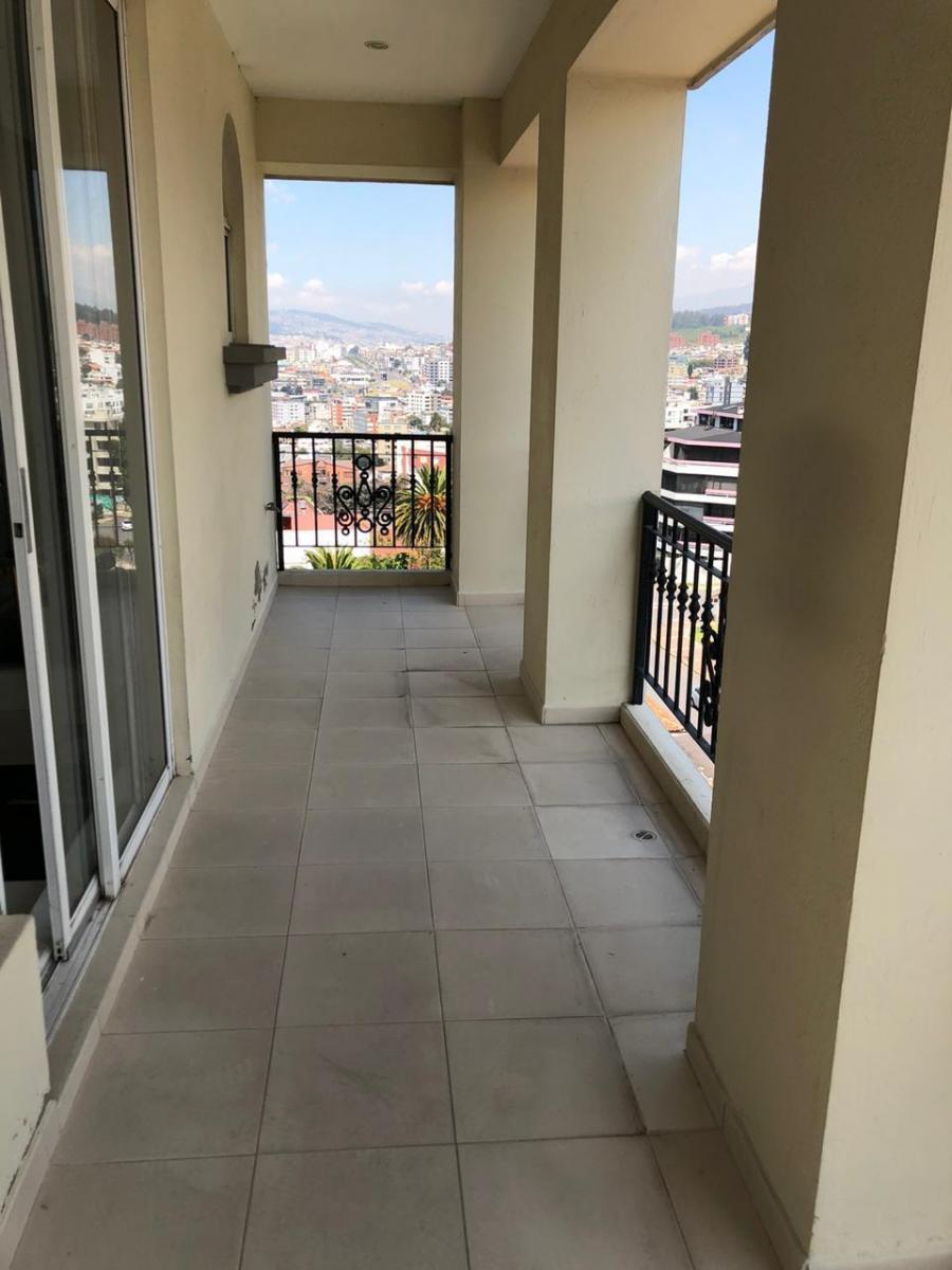 ️ Exclusivo Departamento de Lujo en Sector Quito Tenis ️ — imagen 8