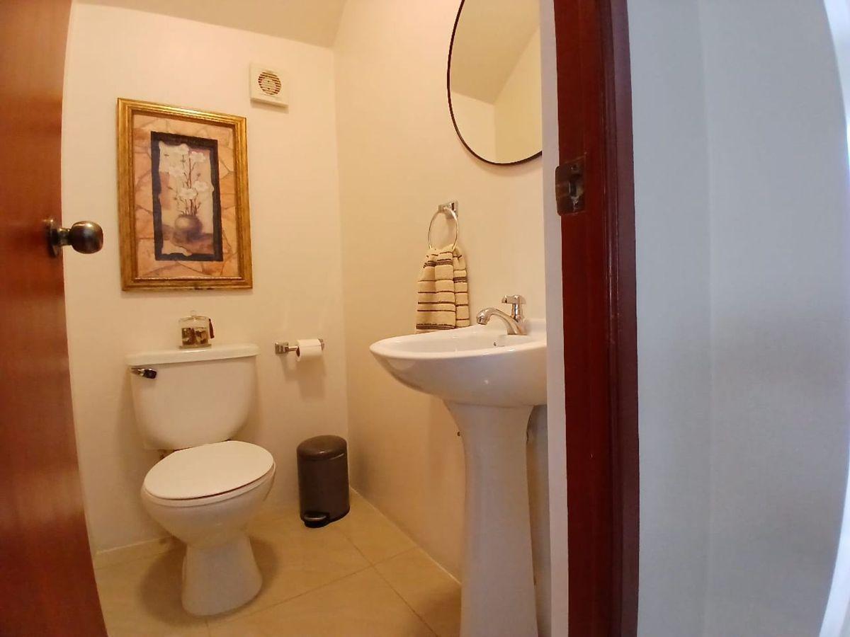 Venta Casa Metropolis II L. Bermeo, Guayas — imagen 2