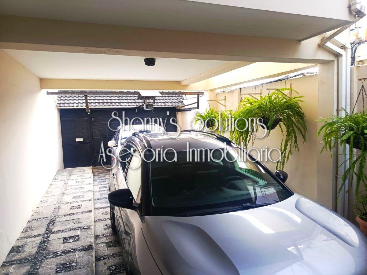Urdesa - Venta Casa Sin Amob de 2 Plantas con 3 Hab, Estudio, Patio, Areas Verdes, Guayas — imagen 6