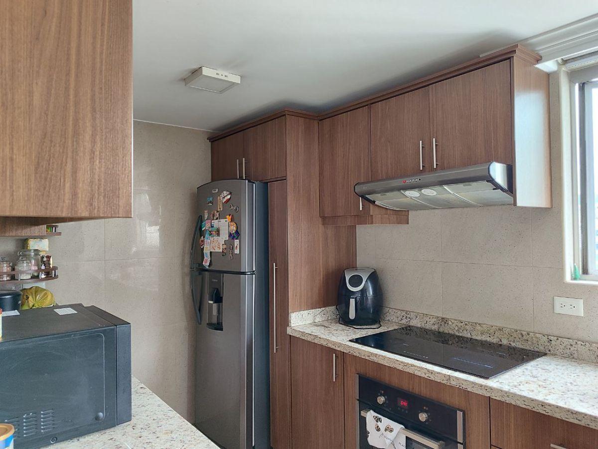 Vendo Departamento Sector La Carolina — imagen 6