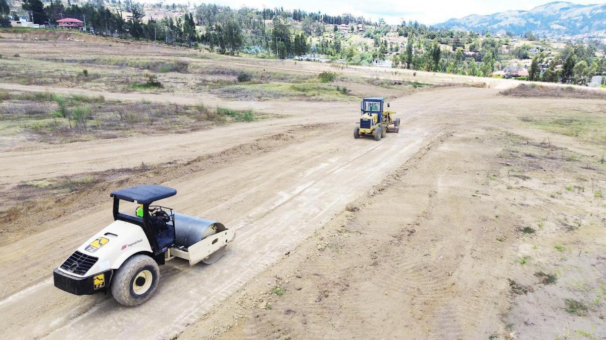 Vendo Terrenos Industriales en Cuenca, Azuay — imagen 9