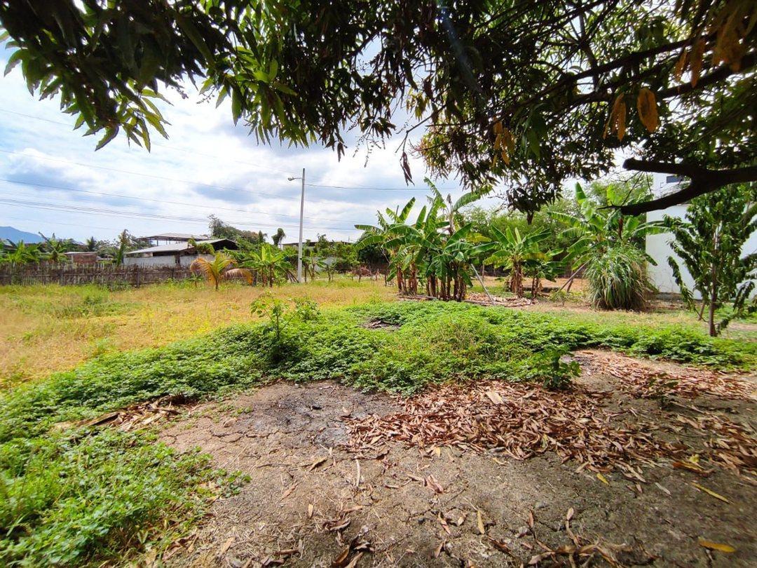 Terreno Esquinero de Venta Los Jazmines Portoviejo, Manabí — imagen 6