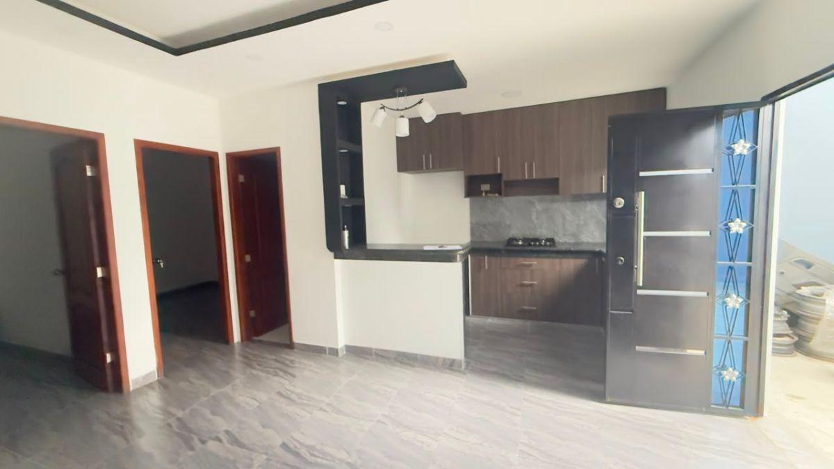 Venta, Casa de Una Planta con Uso de Suelo Comercial en Orquídeas, Guayas — imagen 3