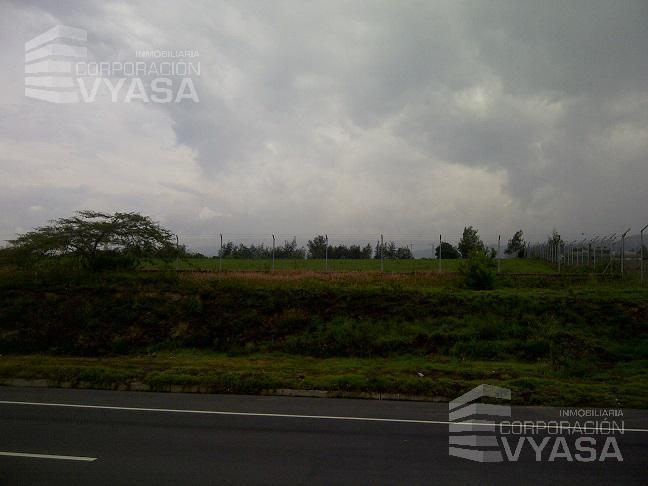 Tababela - Cerca Al Aeropuerto Mariscal Sucre, Terreno de 2 Has en Venta — imagen 8