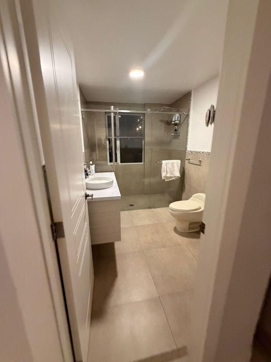 Venta. Departamento Remodelado - Moderno en Jardines del Este — imagen 3