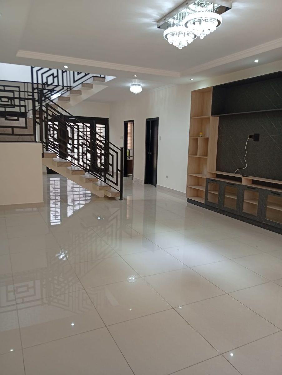 Casa en Venta Ciudad Celeste 4 Dorm., Piscina, Guayas — imagen 8