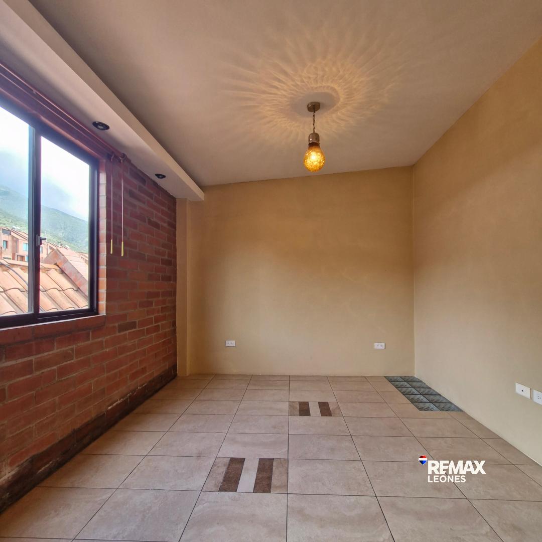 ¡Tu Casa Ideal en Pomasqui! El Hogar Que Hará La Vida de Tu Familia Más Fácil. Provincia de Pichincha — imagen 4