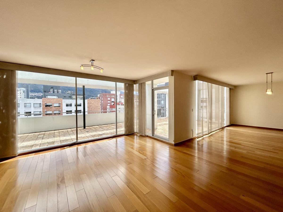 Venta Hermoso Penthouse en El Batán — imagen 10