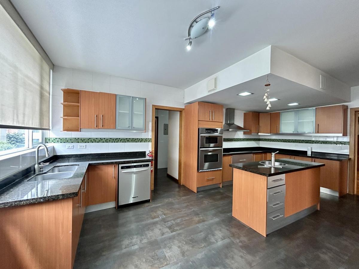 Venta Hermoso Penthouse en El Batán — imagen 7