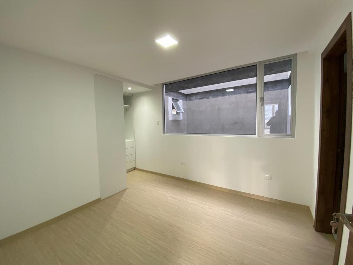 Hermoso Departamento de Venta Urbanización Sol de Oriente, Colegio Sek — imagen 6