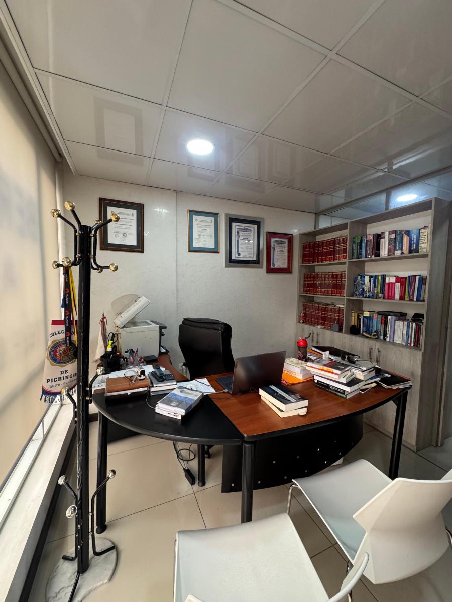 Hermosa Oficina de Venta (Plataforma Financiera) — imagen 2