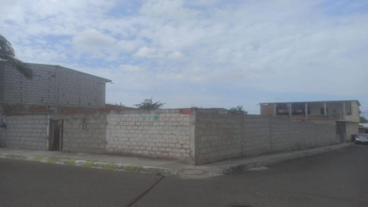 Terreno Esquinero de Venta en Manta Zona Centro, Manabí — imagen 8