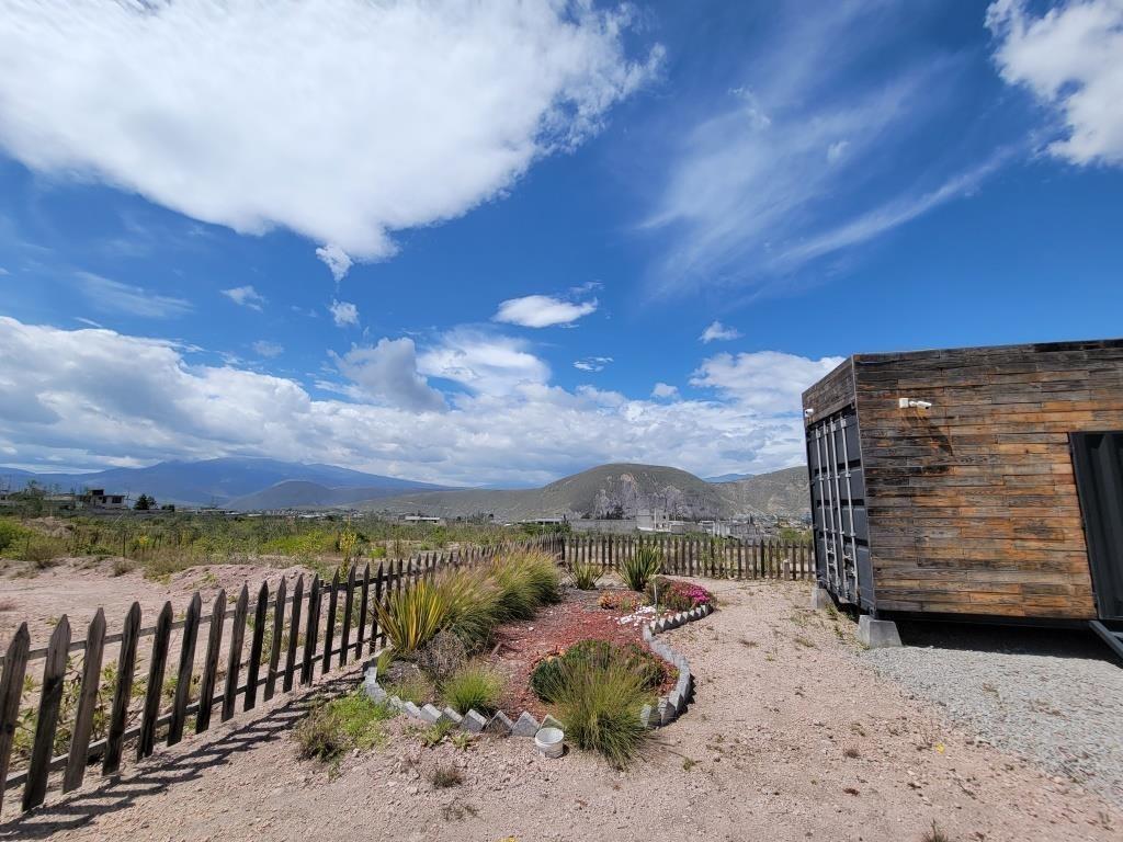 Terreno 25.000 m² Constructores Vivienda Vip Interés Popular (Mitad del Mundo) — imagen 2