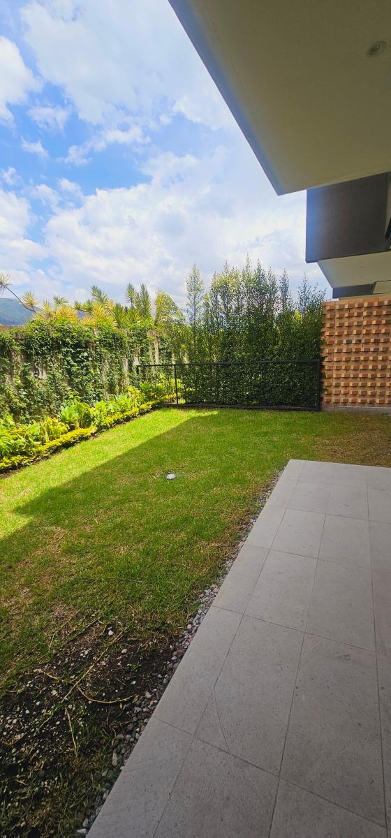 Casas de Venta a Estrenar en Tumbaco Viña Alta Bellavista — imagen 4