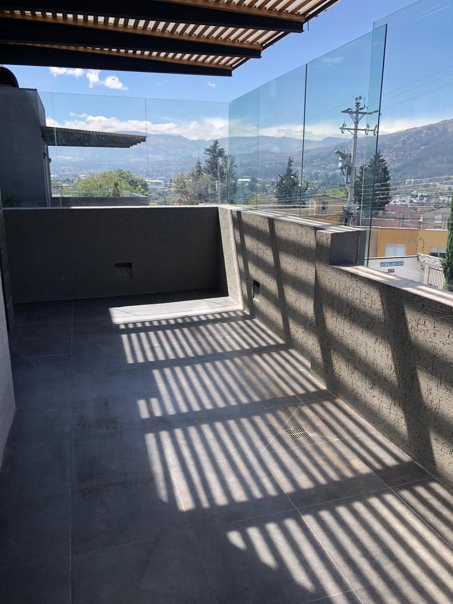 Vendo Departamento Moderno R en Cumbayá — imagen 8