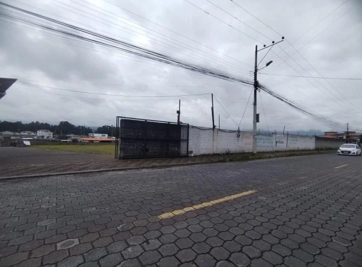 Terreno Comercial de Arriendo en Fajardo - Rumiñahui — imagen 1