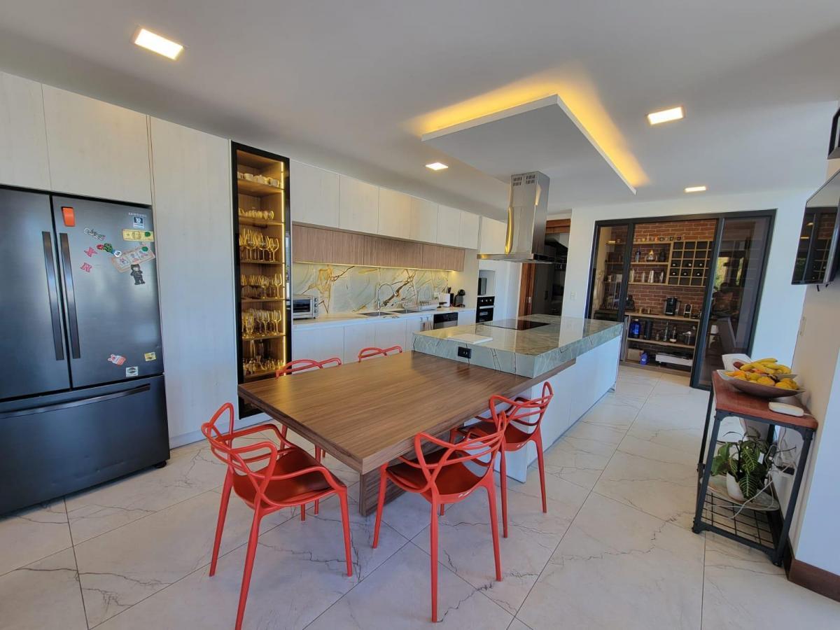 Bajó de Precio! Casa de Venta Dentro de Hermosa Urbanización en Nayón — imagen 6